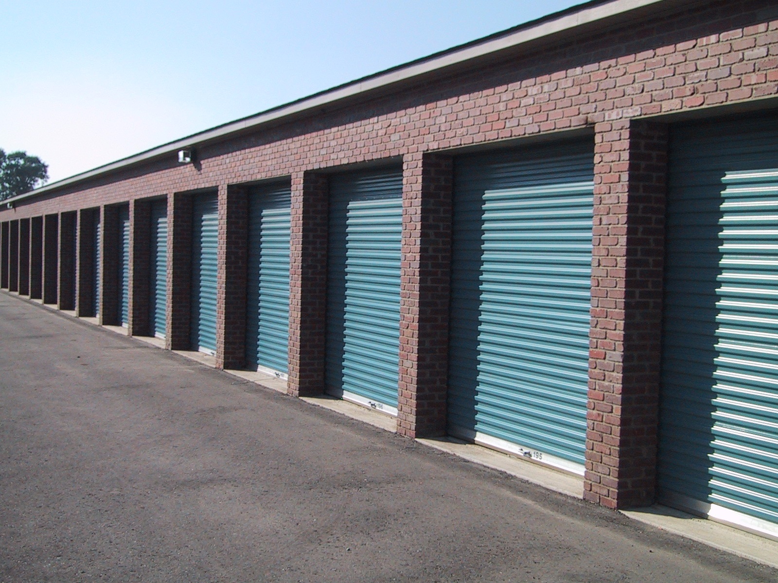 What Makes Storage Units Great For Businesses