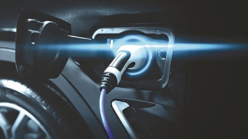 Switching Gears: Why Electric Cars Outshine Conventional Fuel Models