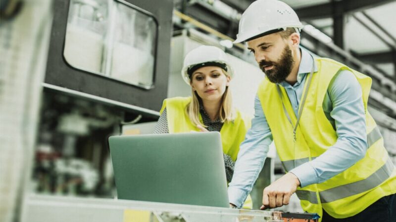 Benefits of Using Compliance Software in Regulated Industries