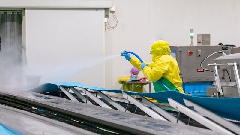 How Technical Aerosol Sprays Support Building Maintenance
